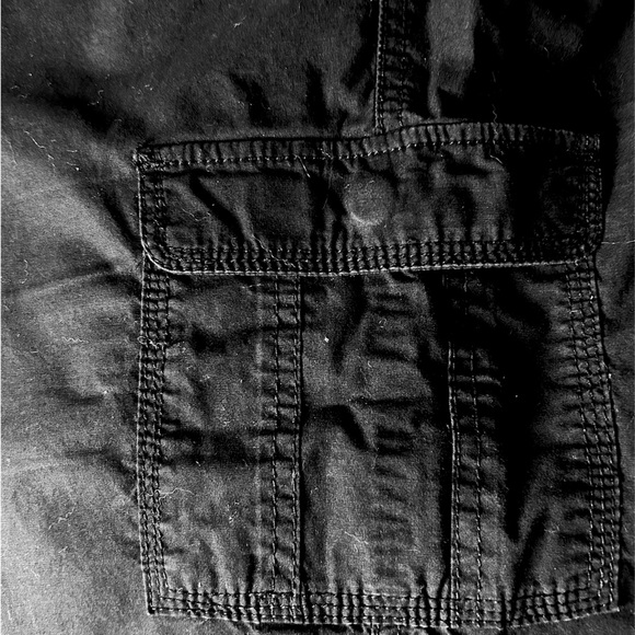 DKNY JEANS, Women’s size 12, cargo side pocket, lightweight cotton - Picture 4 of 5